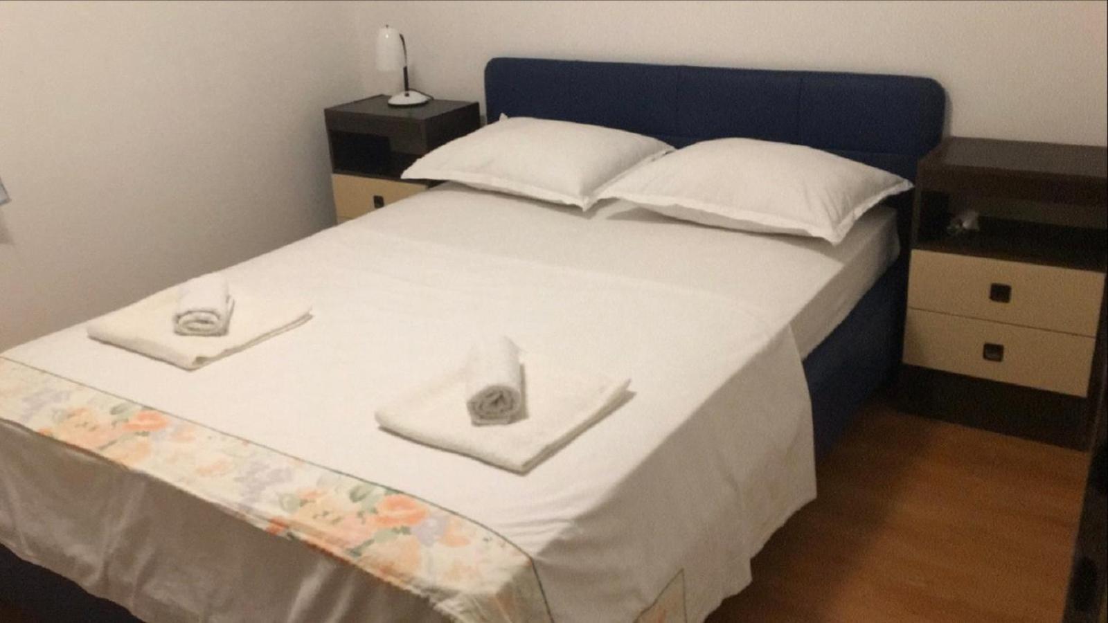Apartment Jakov with Boat Mooring Zaboric Buitenkant foto