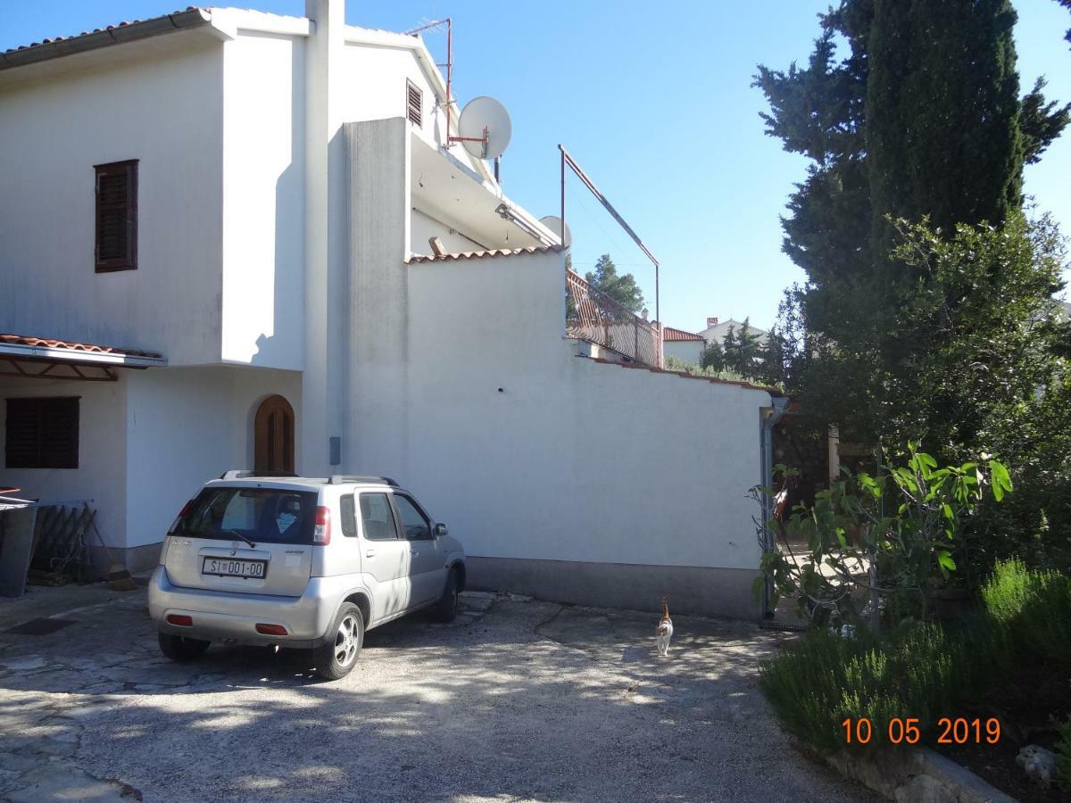 Apartment Jakov with Boat Mooring Zaboric Buitenkant foto